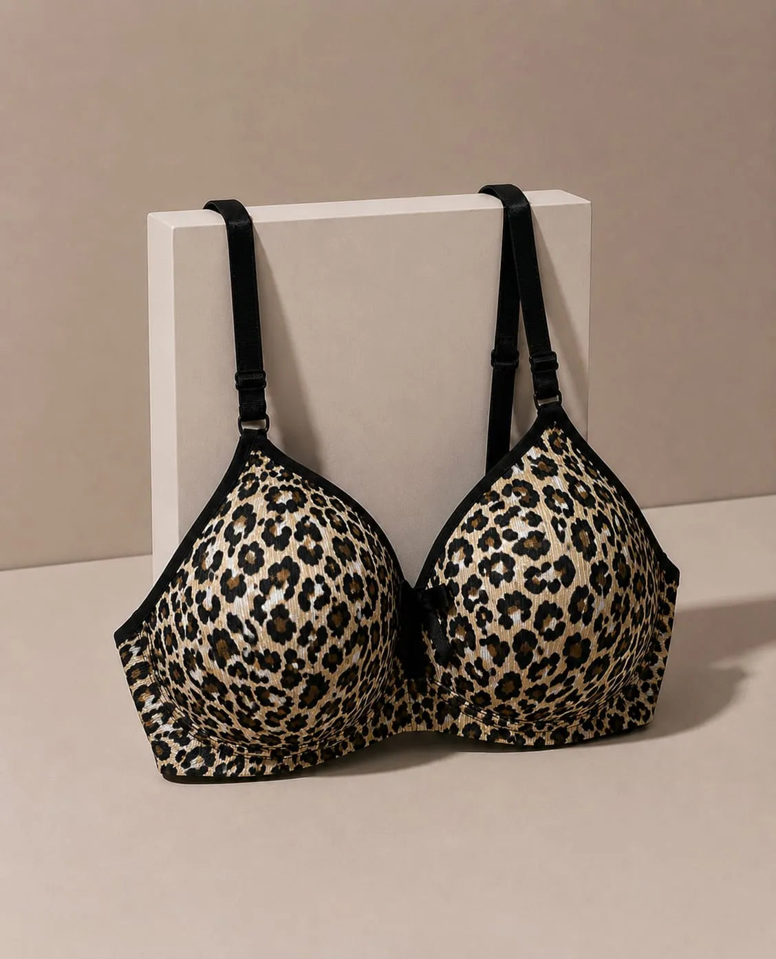 Women's Leopard Print Padded Bra – Soft Comfortable Full Coverage Everyday Bra