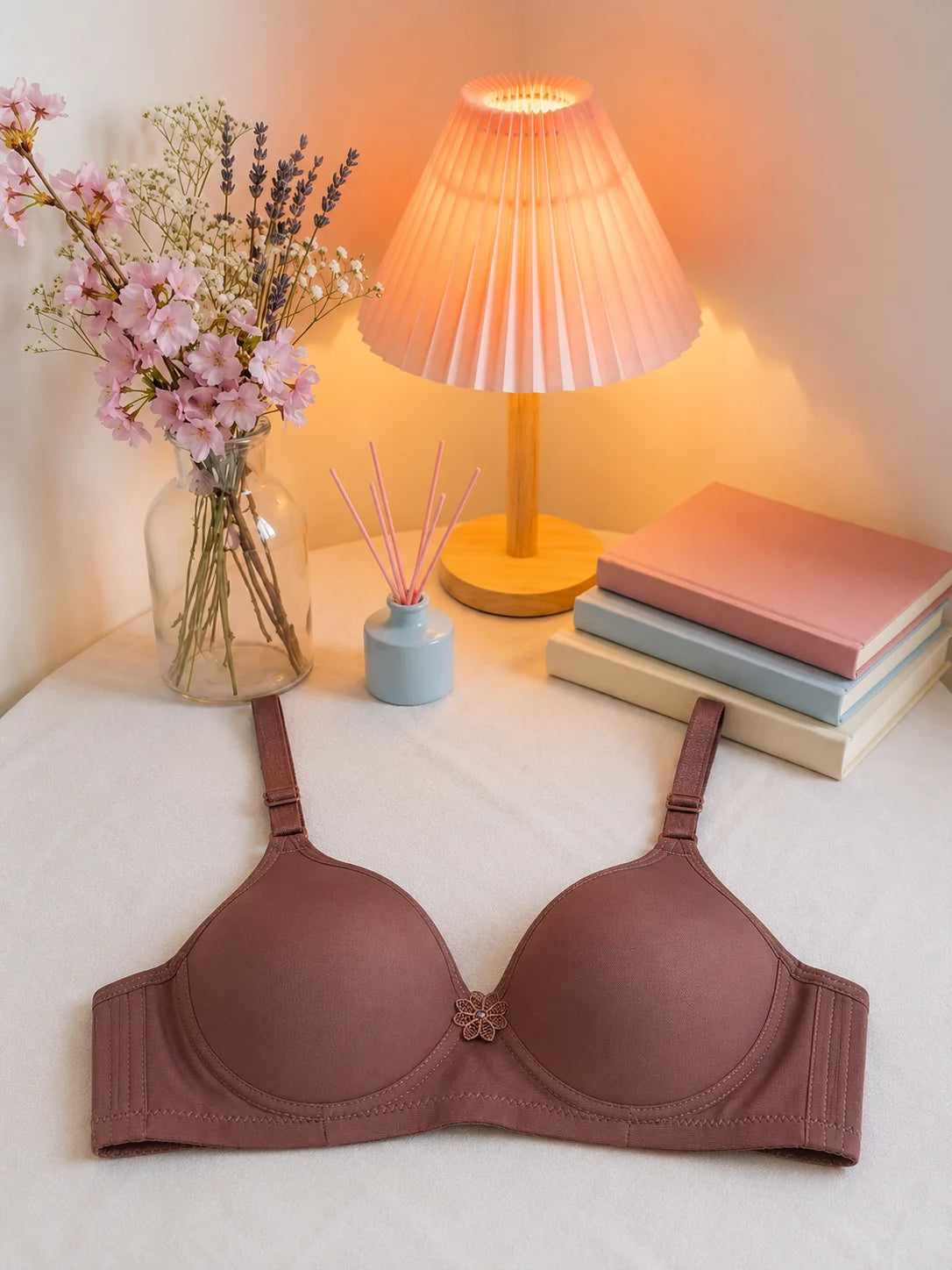 Women's Seamless Comfort T-Shirt Bra – Wire-Free Lightly Padded Everyday Bra