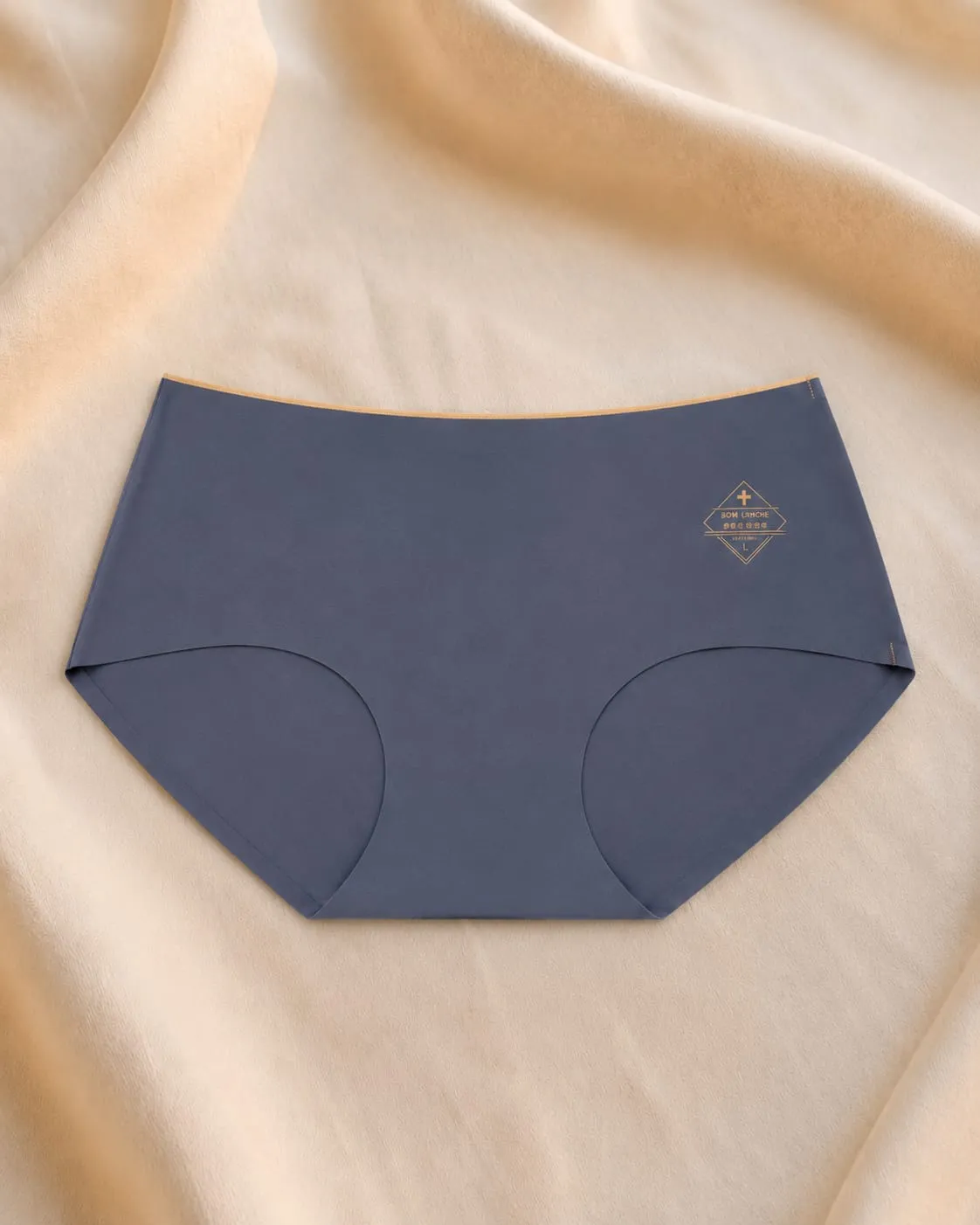 seamless-panty-3